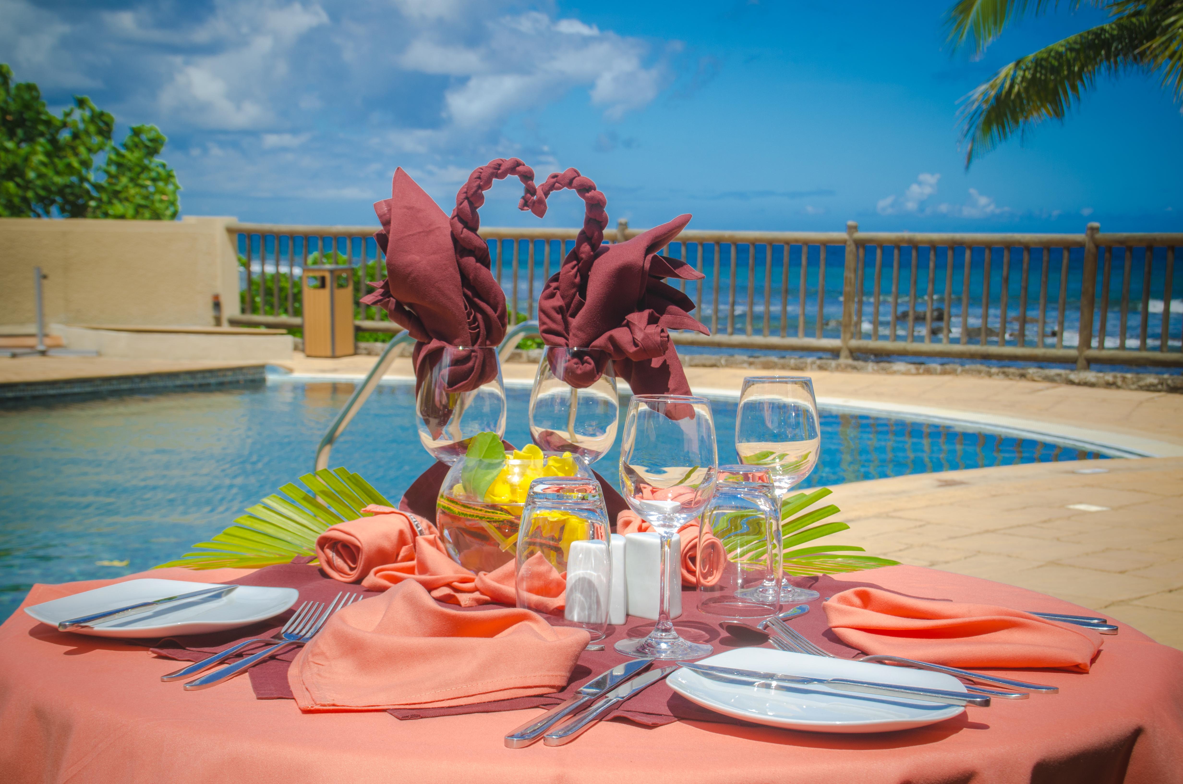 Sunset Reef & Hotel Pointe aux Piments